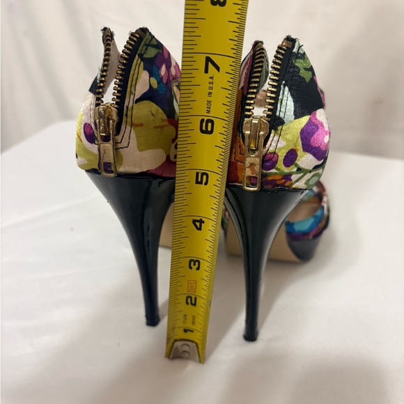 Steve Madden Multicolor Floral Heels - Picture 6 of 6